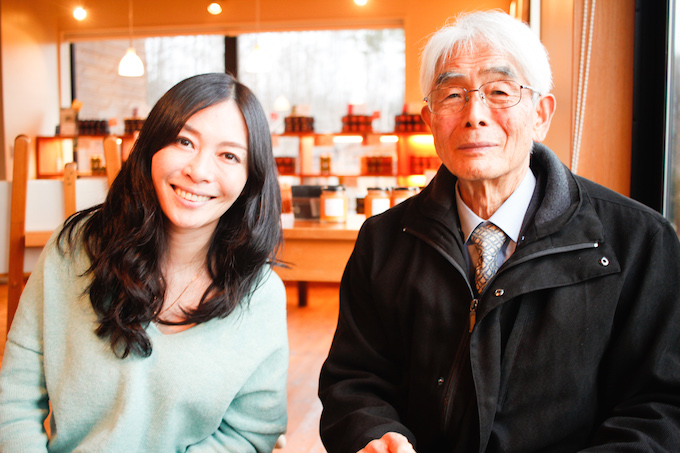 【写真】笑顔でインタビューに応えるいぶきさんとりゅういちさん