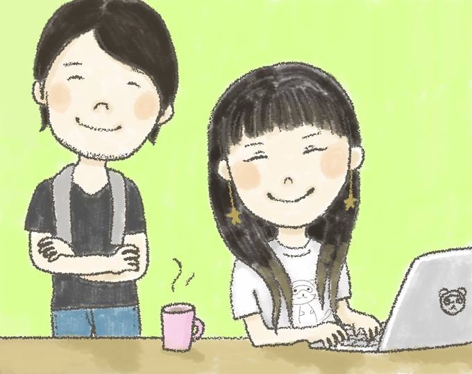 【イラスト】パソコンで仕事をするみわきららさんとそれを見守る上司