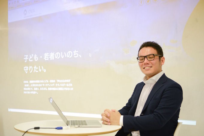 【写真】笑顔のいとうじろうさん