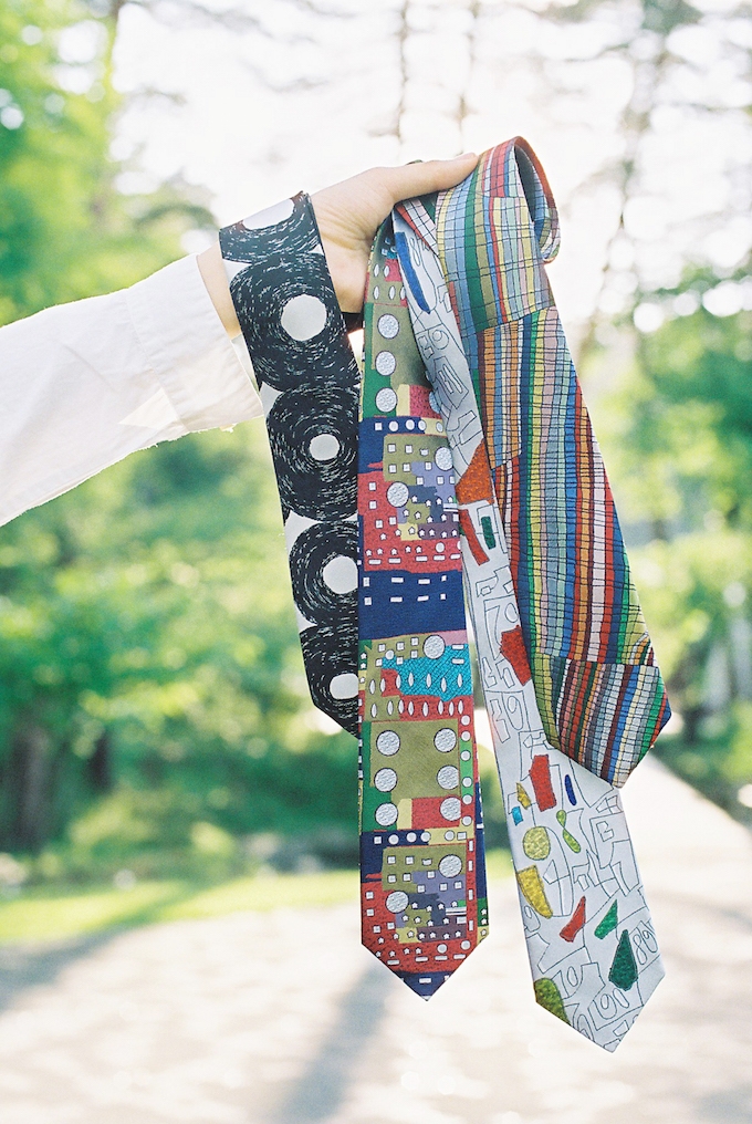【写真】様々な個性豊かなデザインのむくのネクタイ
