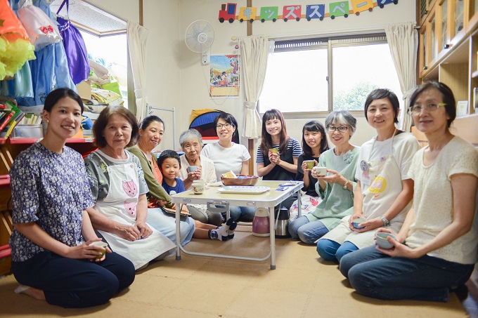 【写真】ばばらぼメンバーとライター