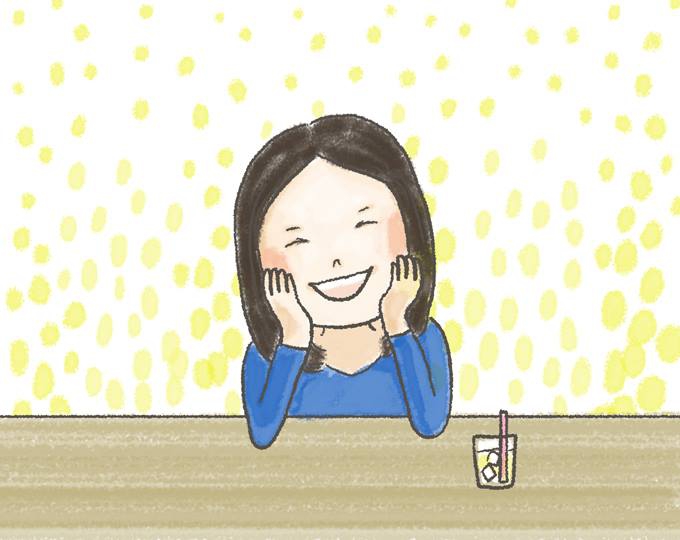【イラスト】両手で頬杖をつきながら、キラキラした笑顔で微笑むまほろさん