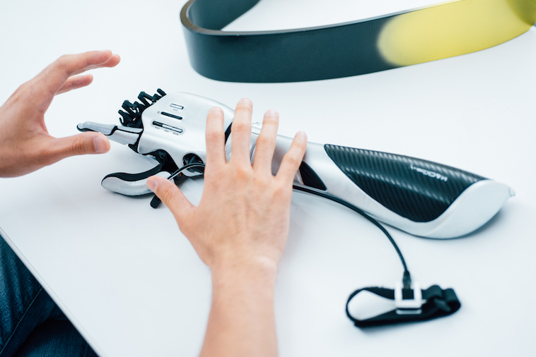 【写真】インタビューに応えるこんどうげんたさん