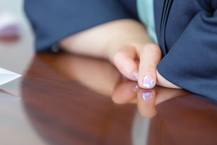 【写真】インタビューに応えるいしじまともみさん