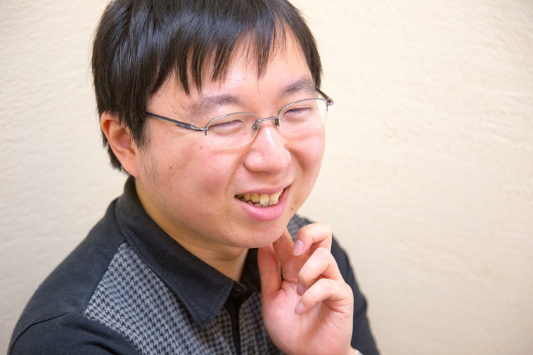 【写真】元気な様子でインタビューに答えてくれる田中さん