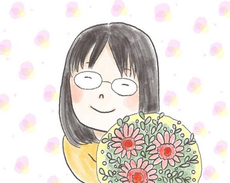【イラスト】花束をもって微笑むくどうさん