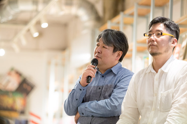 【写真】真剣な表情で語る、ひぐちさん